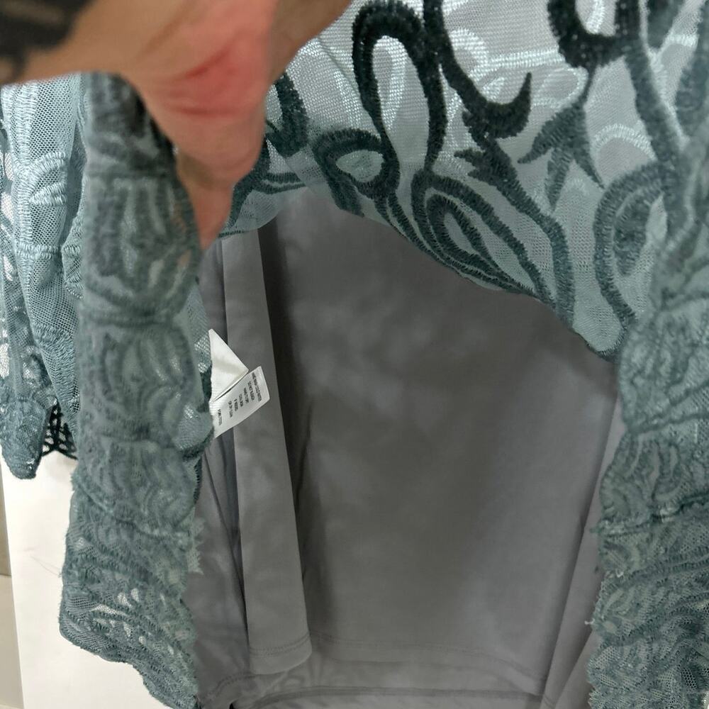 Adiva Blue Gray Ombre Mesh Embroidered Blouse 1X Whimsical Fairy - Picture 9 of 12